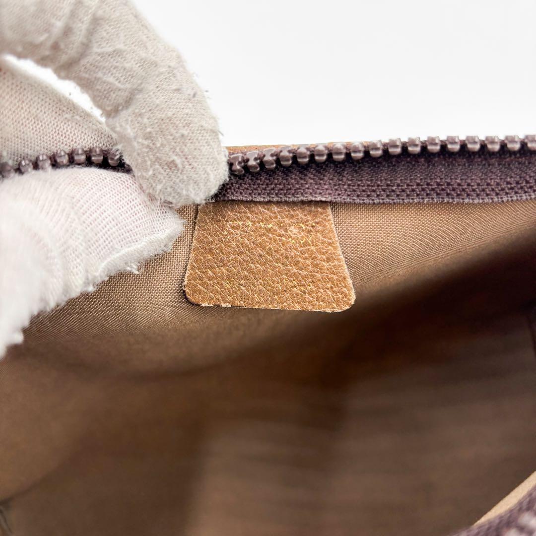 美品✨ グッチ GUCCI クラッチバッグ セカンドバッグ ポーチ GGプラス