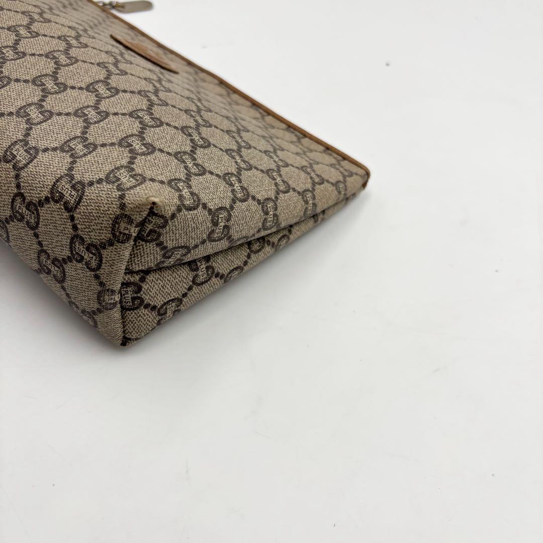 美品✨ グッチ GUCCI クラッチバッグ セカンドバッグ ポーチ GGプラス