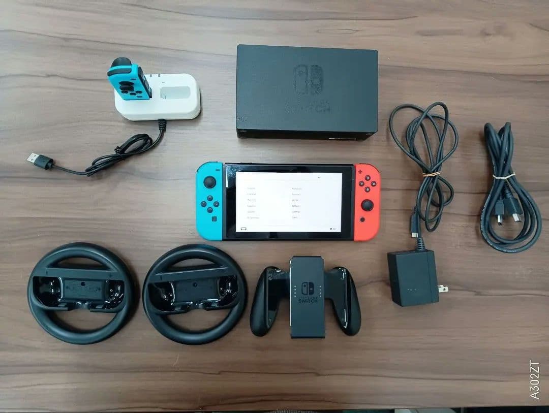 一部難ありNintendo Switch 本体 + 付属品　HAC-001