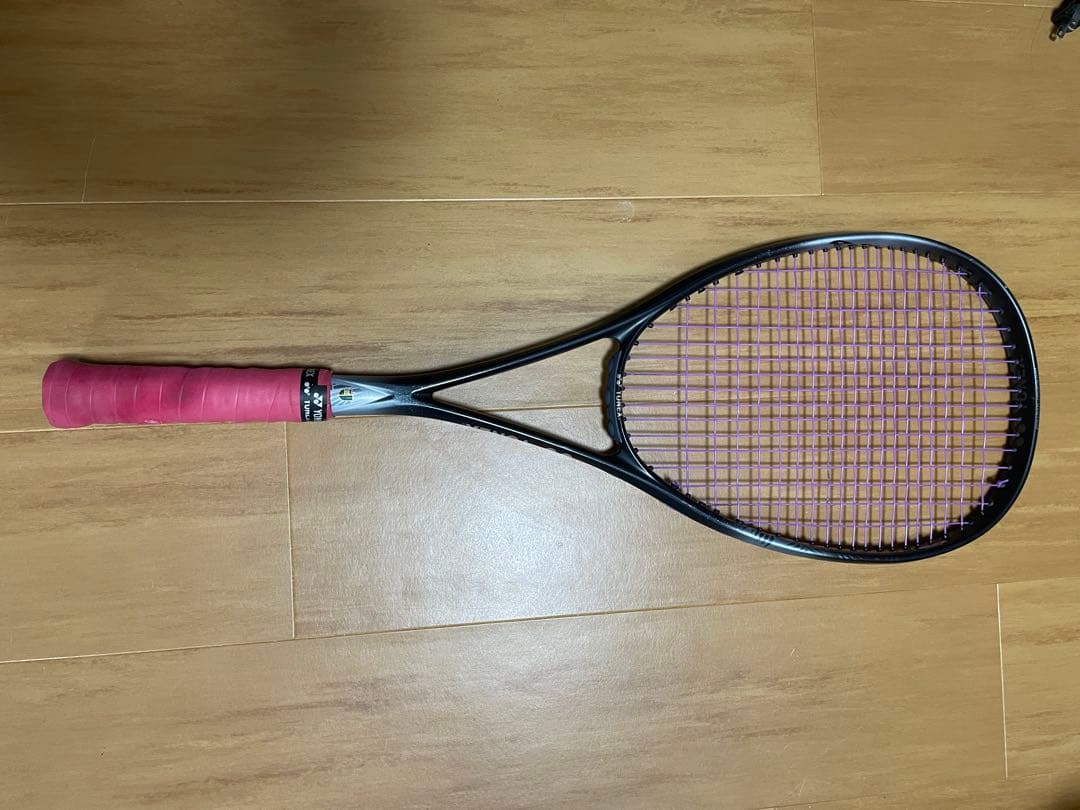 ソフトテニスラケット　ボルトレイジ8v