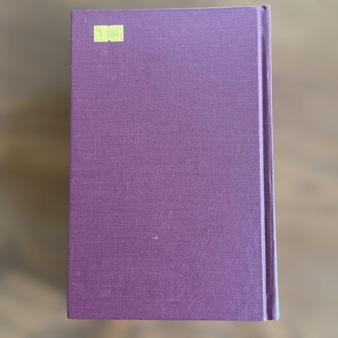 洋書 READING HEMINGWAY: The Facts in the Fict