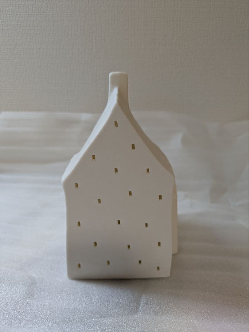 アトリエルンド　煙突ひとつの家