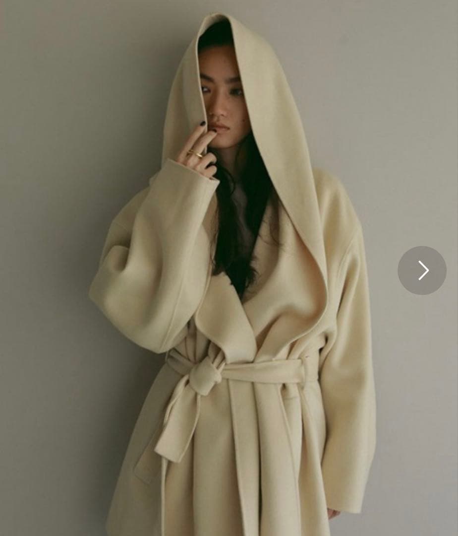 ETRE TOKYOフーディーリバーコート M