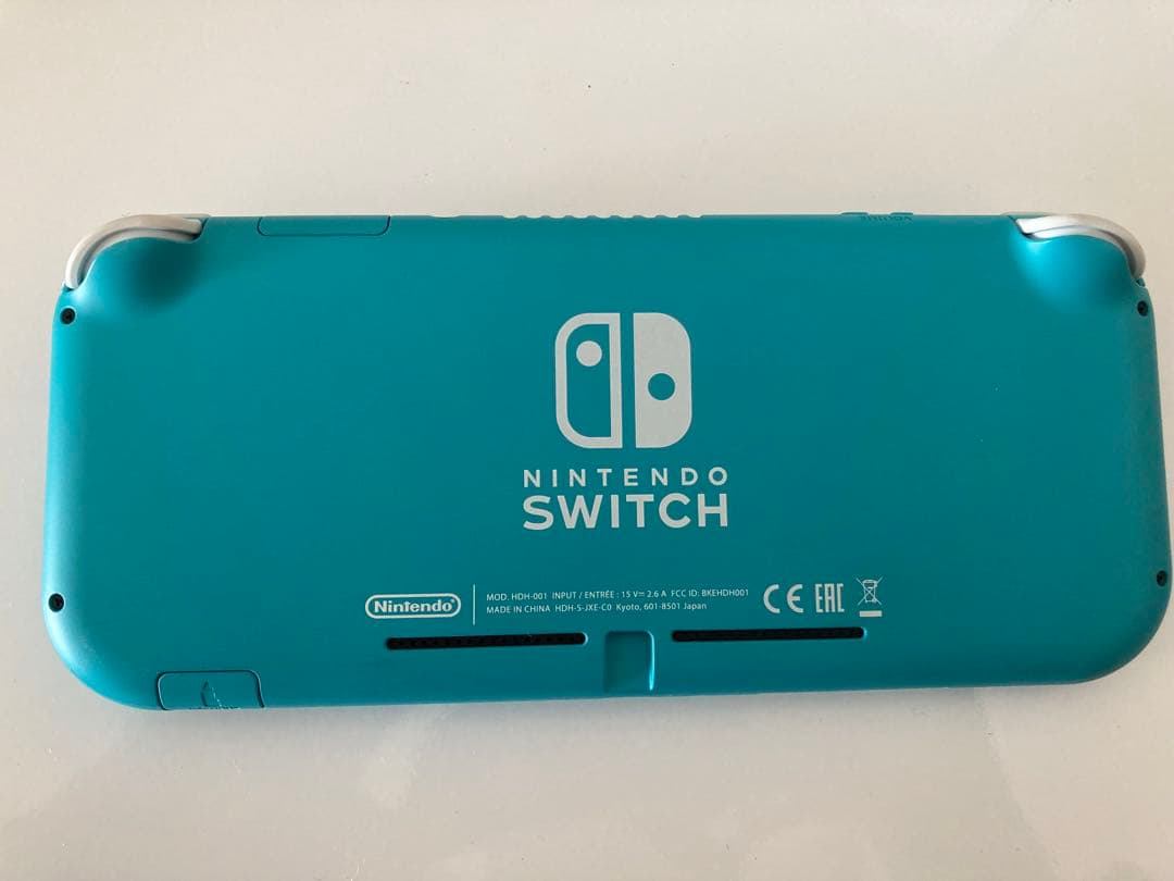 【美品】Nintendo Switch Lite ターコイズ どうぶつの森付き
