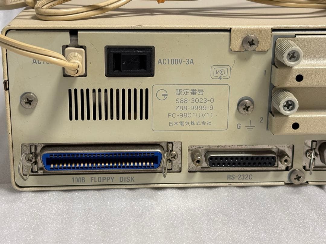 ジャンク PC-9801UV11 動作確認済み