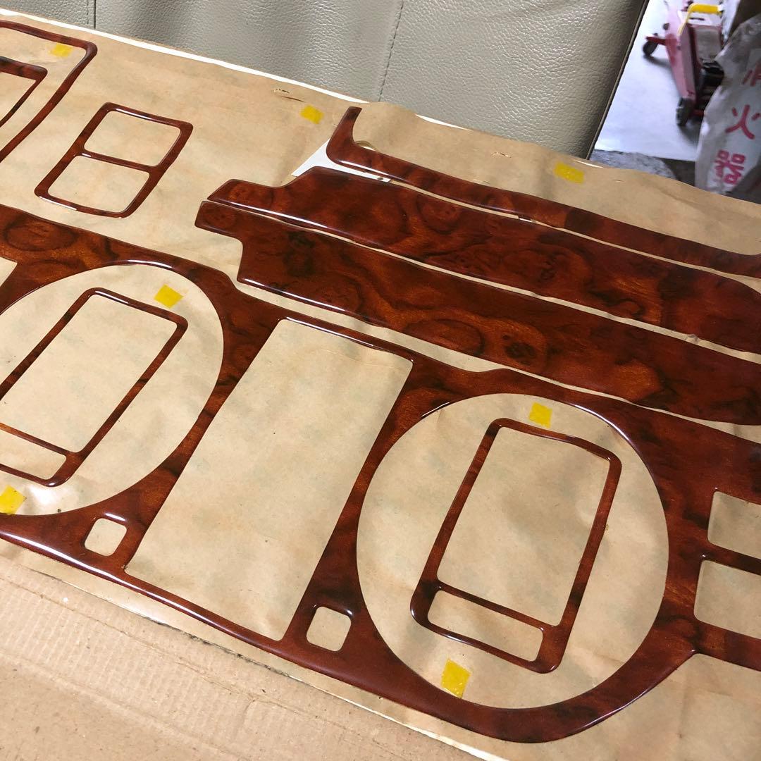 三菱パジェロ　ダッシュボードキット　木目　新品　未使用