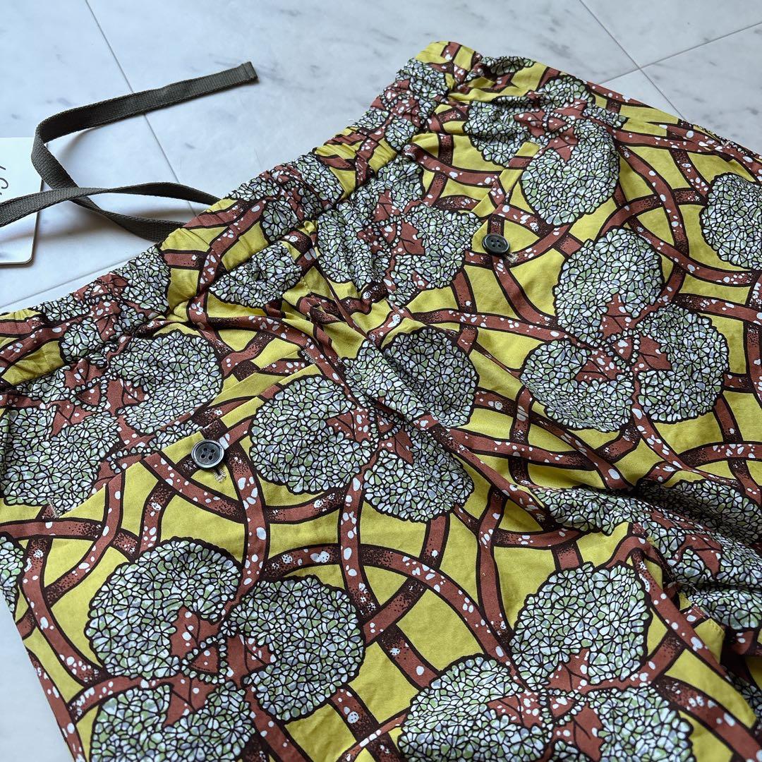 タグ付き　ルグラジック　バティック　イージーパンツ　総柄　イエロー