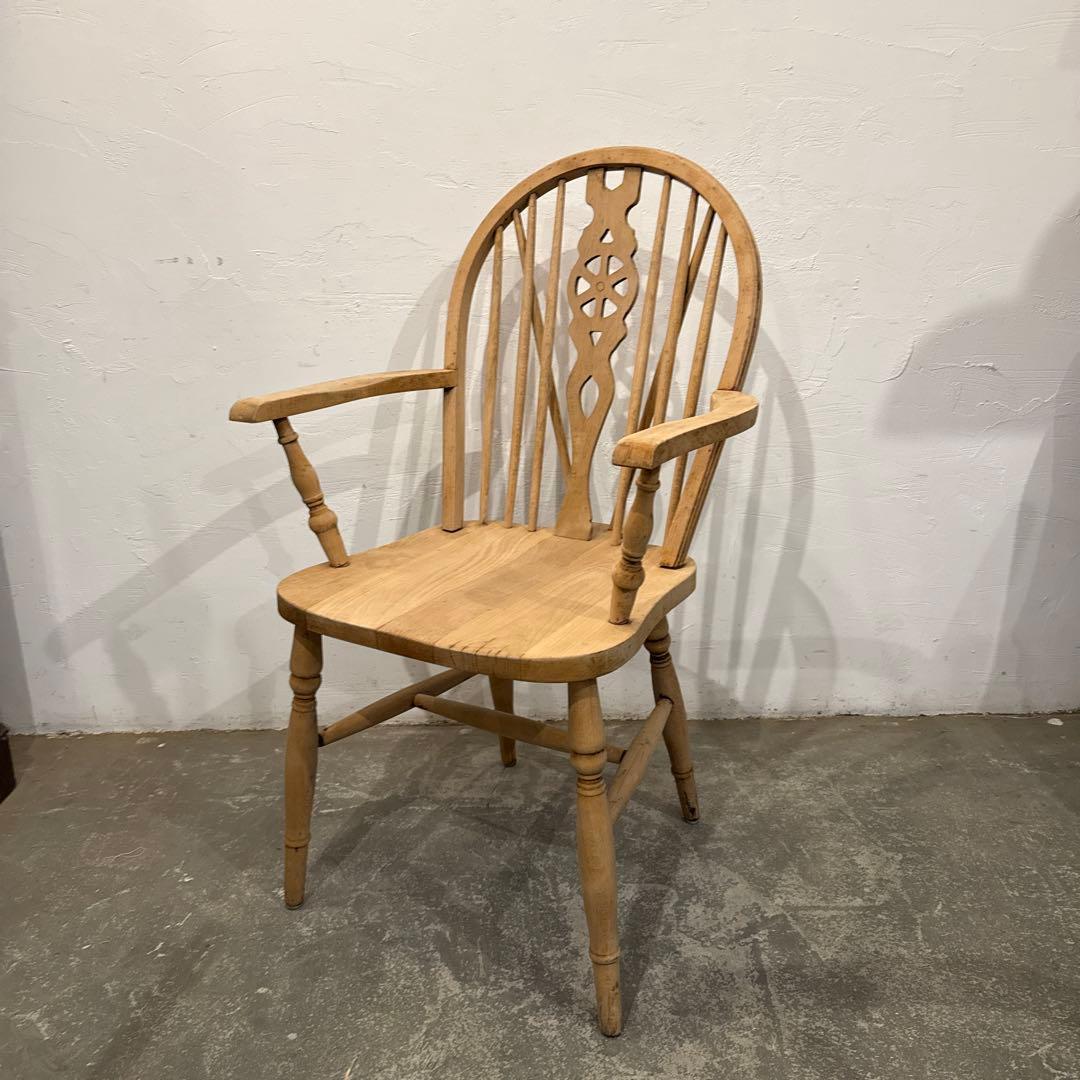 ヴィンテージ　ダイニングチェア　カフェチェア　アームチェア　剥離