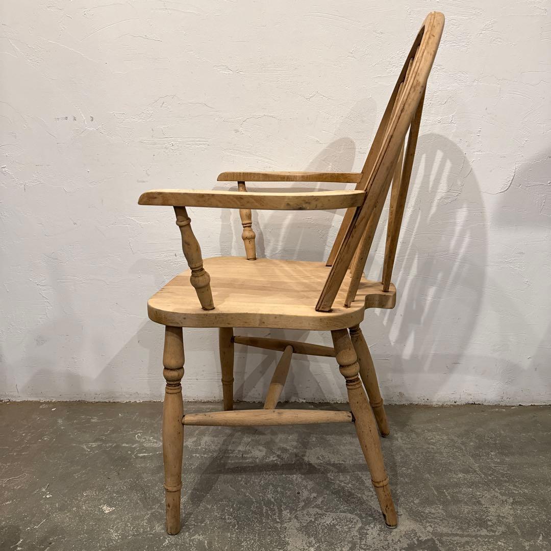 ヴィンテージ　ダイニングチェア　カフェチェア　アームチェア　剥離