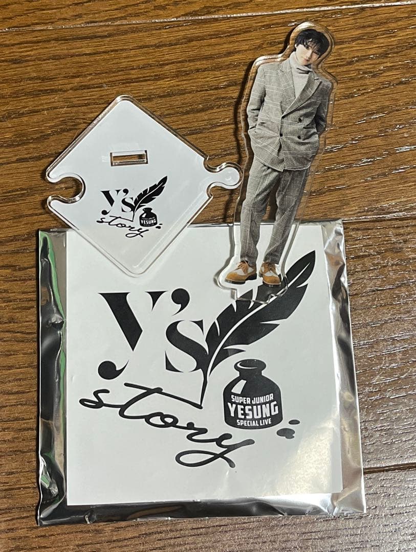 SUPER SHOW7 DVDとイェソンアクスタ