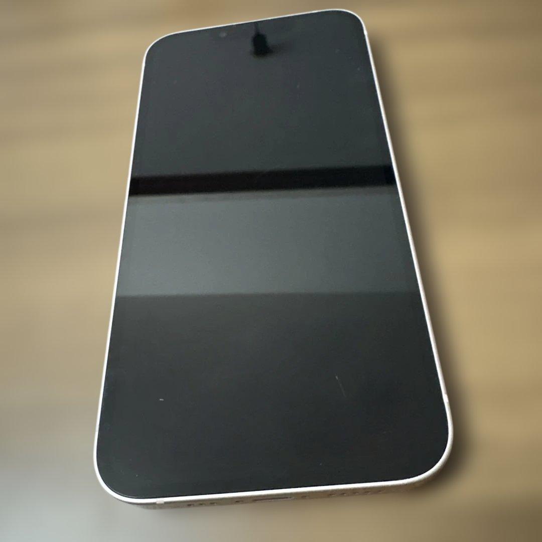 ア*ラ様 iPhone13 simフリー　ピンク