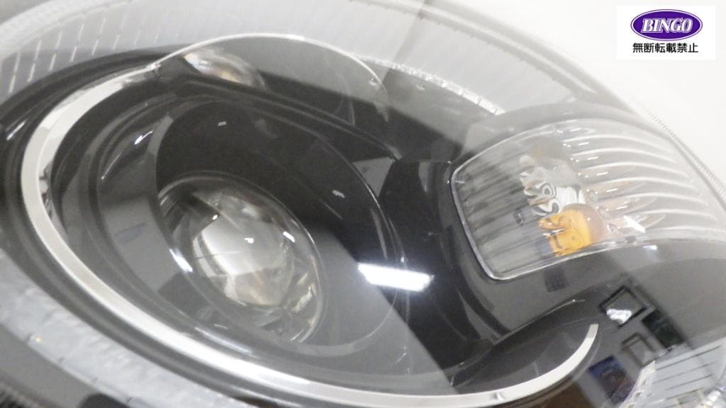 スズキ ワゴンRスマイル MX91S ヘッドランプ 右 STANLEYW6079