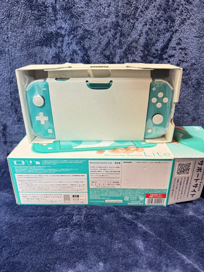 新品未使用Nintendo Switch Lite ターコイズ 本体中古32GB