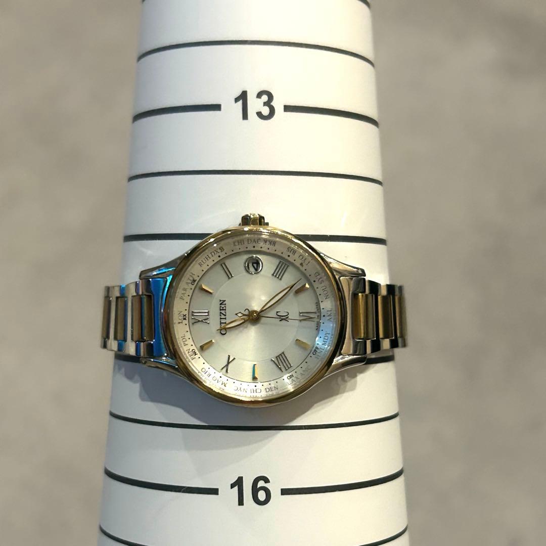 CITIZEN XC クォーツ腕時計 ゴールドレディース エコ・ドライブ電波時計