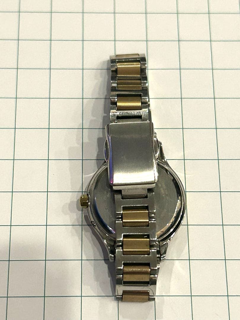 CITIZEN XC クォーツ腕時計 ゴールドレディース エコ・ドライブ電波時計