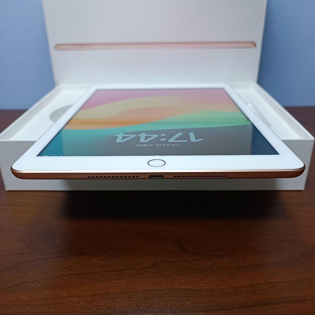 (美品) iPad 9.7 第6世代 WiFi 128GB キーボード付き