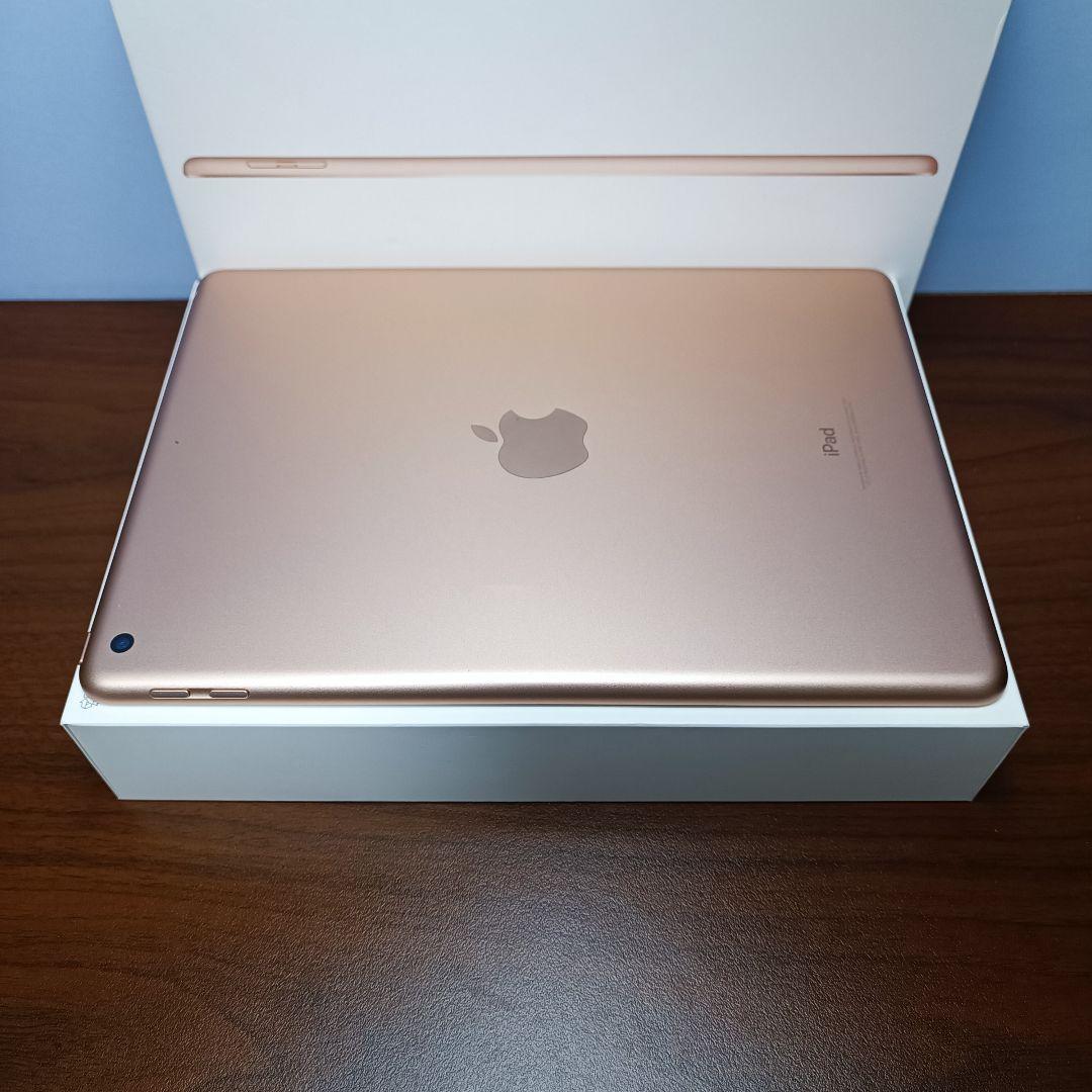 (美品) iPad 9.7 第6世代 WiFi 128GB キーボード付き