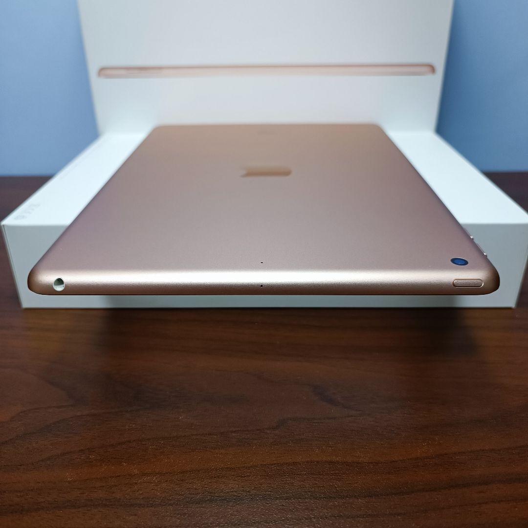 (美品) iPad 9.7 第6世代 WiFi 128GB キーボード付き
