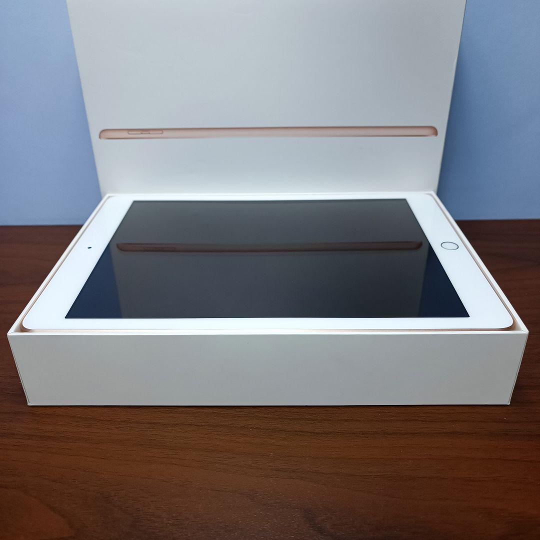 (美品) iPad 9.7 第6世代 WiFi 128GB キーボード付き