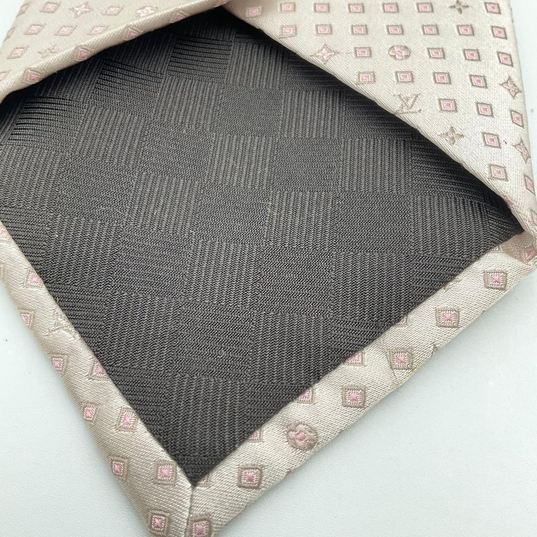 LOUIS VUITTON ヴィトン ネクタイ 白 ピンク モノグラム ドット