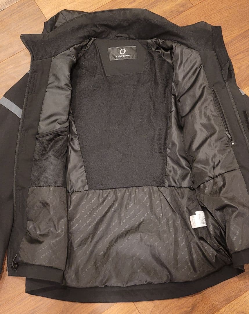 【美品】オンヨネ 上下セット Mサイズ