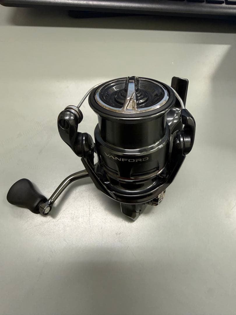 シマノ 24ヴァンフォード2500S