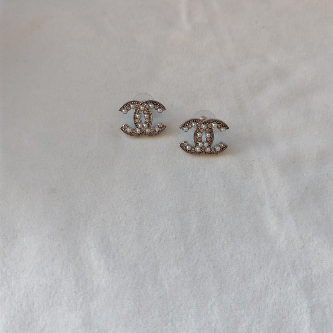 CCロゴ シルバーピアス