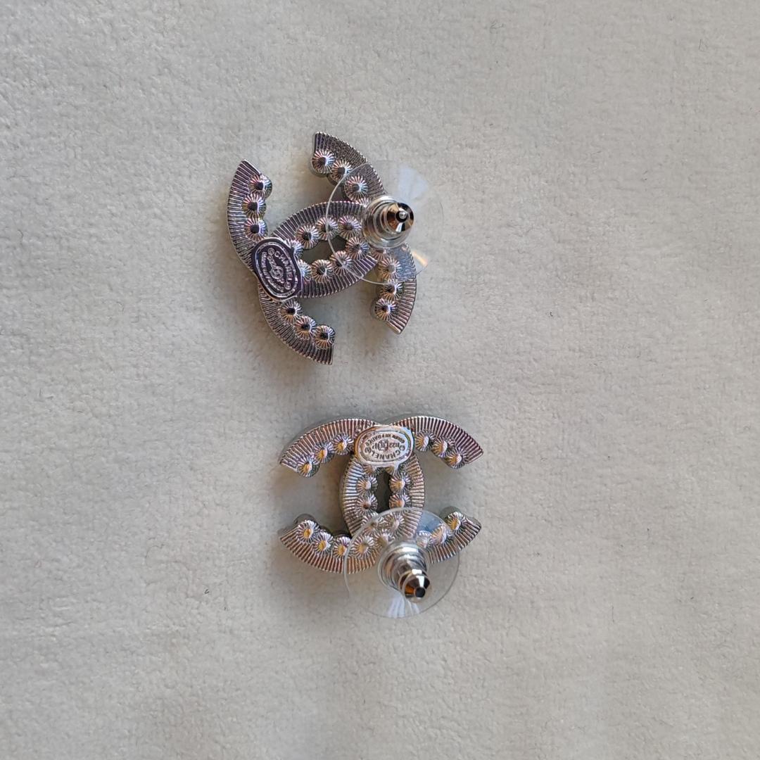 CCロゴ シルバーピアス