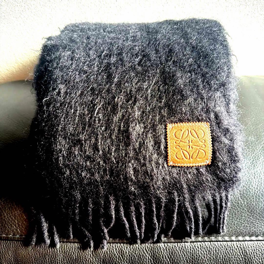 もふもふ❤️LOEWE ブラック マフラー フリンジ付き