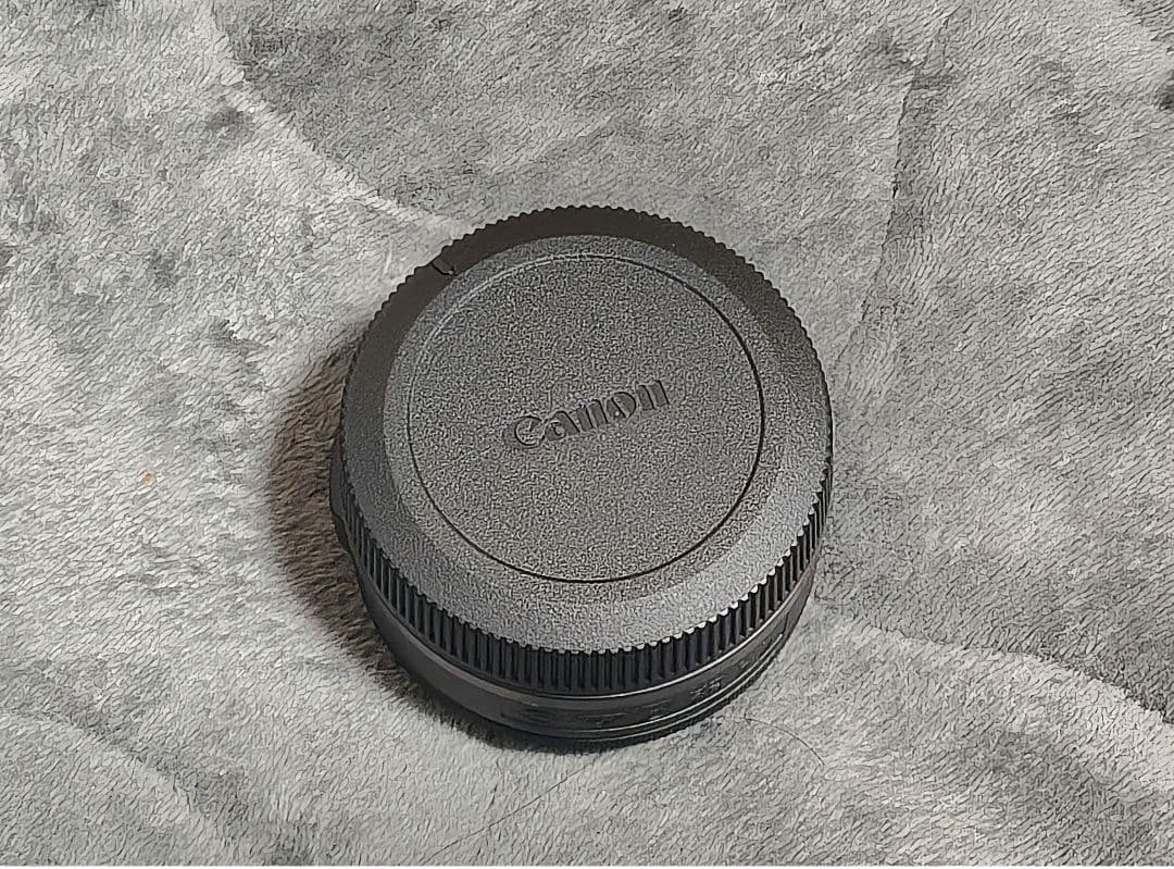 Canon RF 28mm F2.8 STM 単焦点レンズ 本体