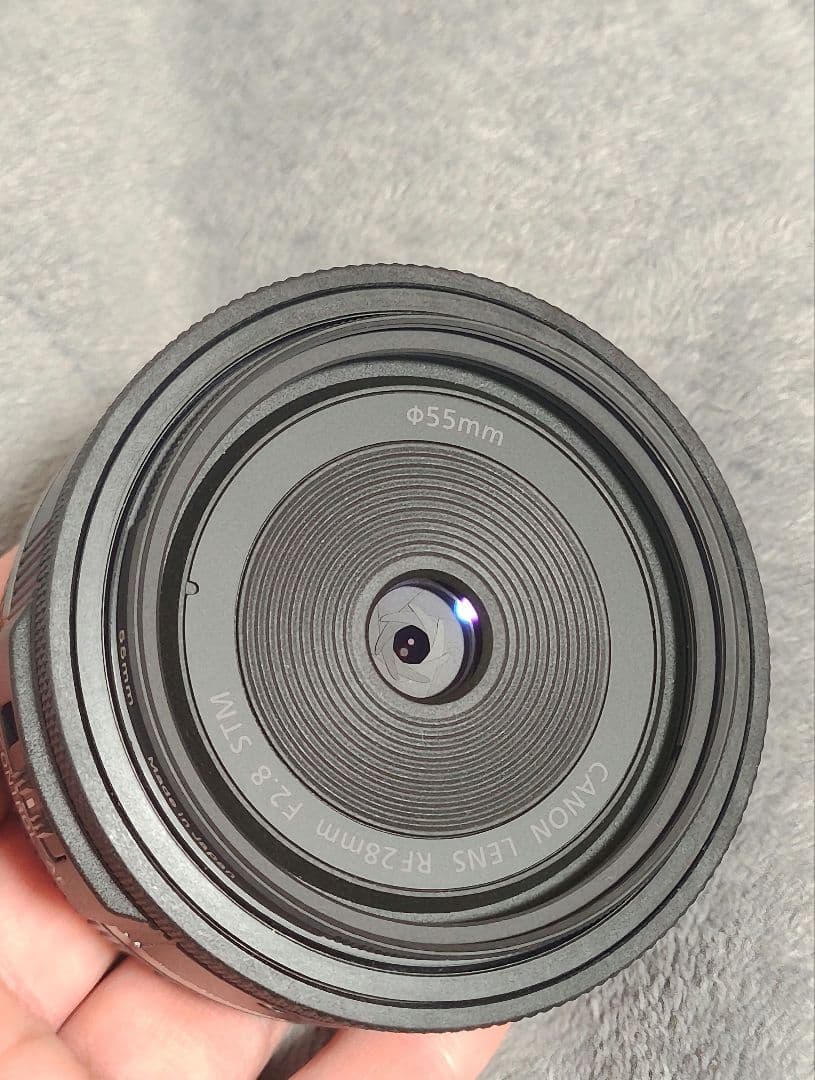 Canon RF 28mm F2.8 STM 単焦点レンズ 本体