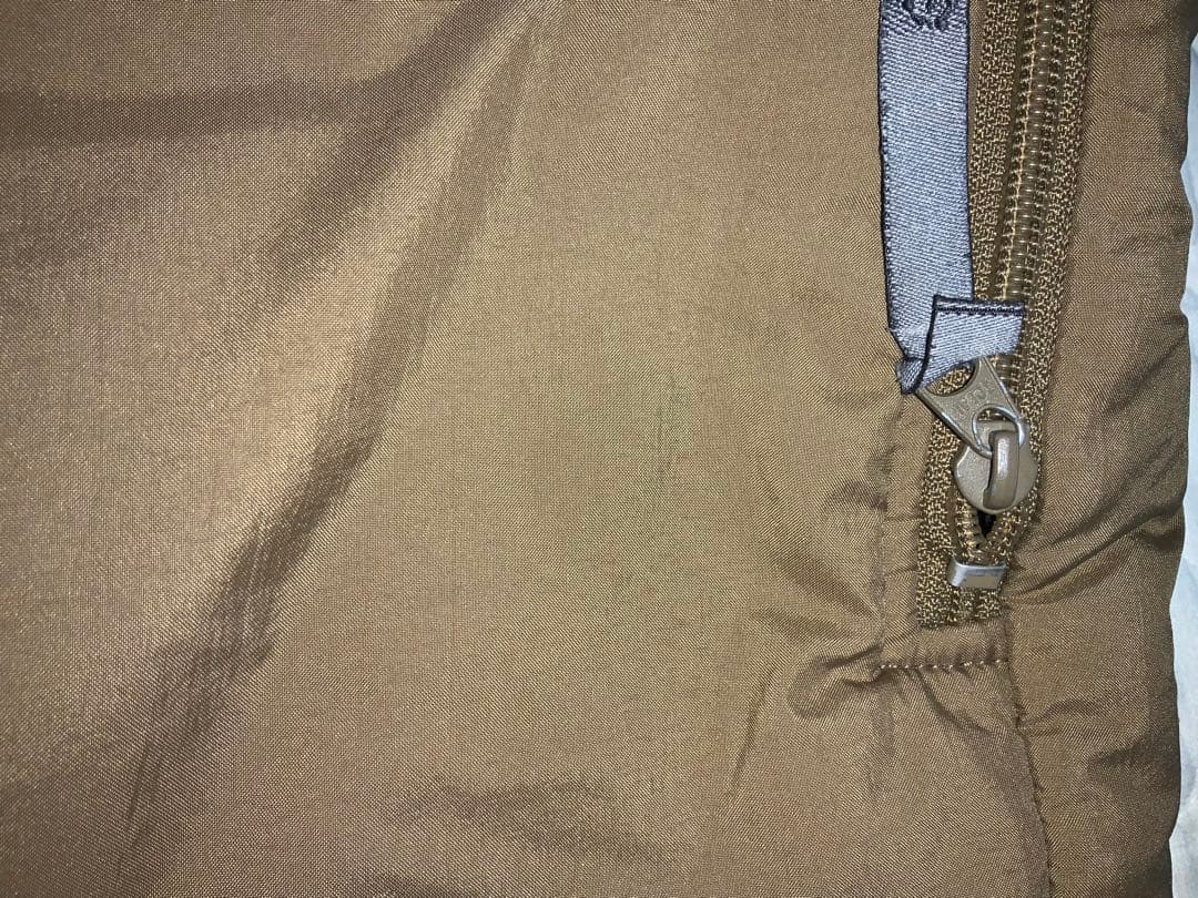 米軍実物Beyond PCU Level7 プリマロフトベスト coyote S