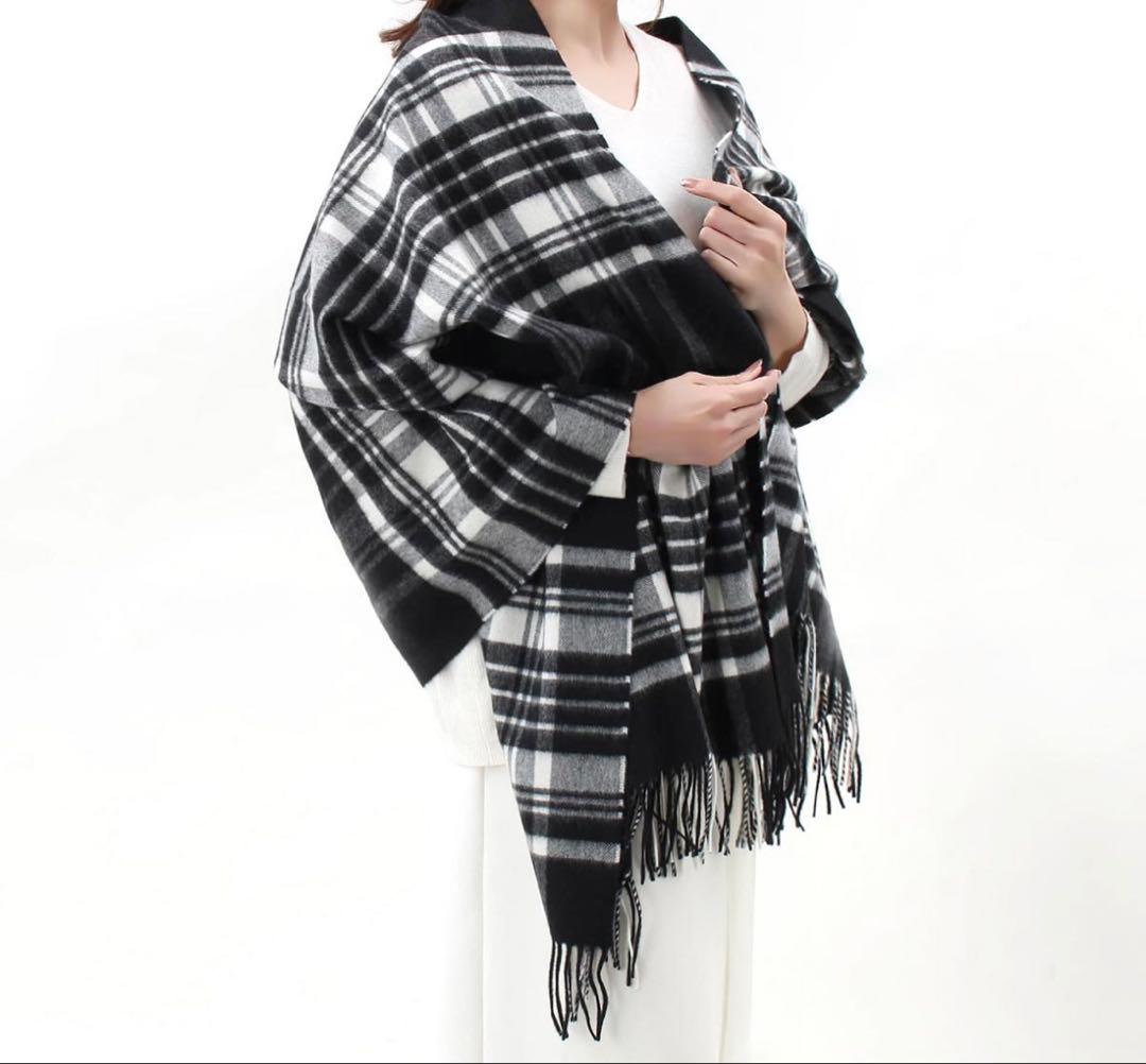 【美品】ジョンストンズ　カシミヤ大判ストール ブラック&ホワイトスチュワート