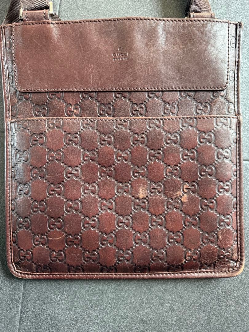 GUCCI ブラウンレザーショルダーバッグ