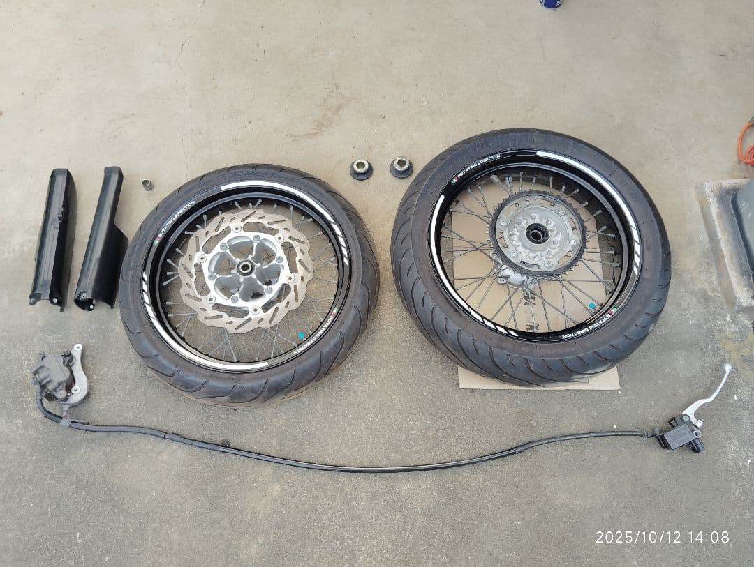 WR250X ホイールセット さん専用