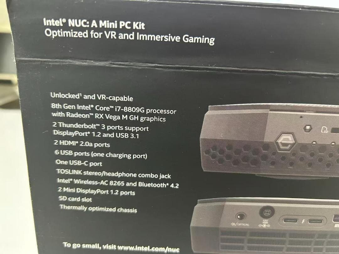 Intel NUC Kit NUC8i7HVK 16GB/SSD512GB 美品