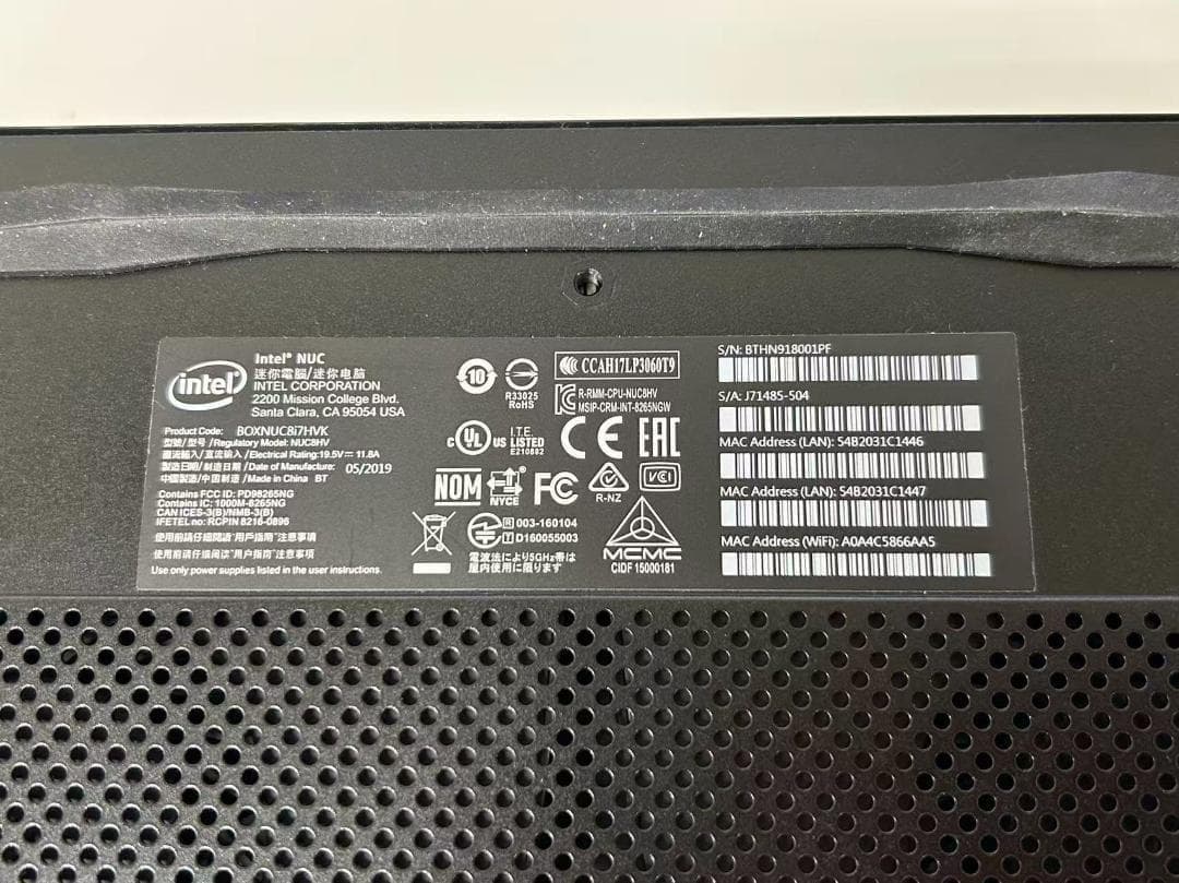 Intel NUC Kit NUC8i7HVK 16GB/SSD512GB 美品
