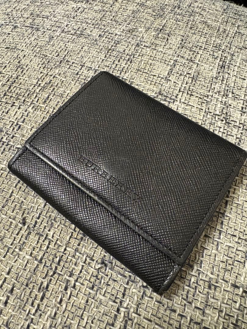 Burberry ブラック ケース