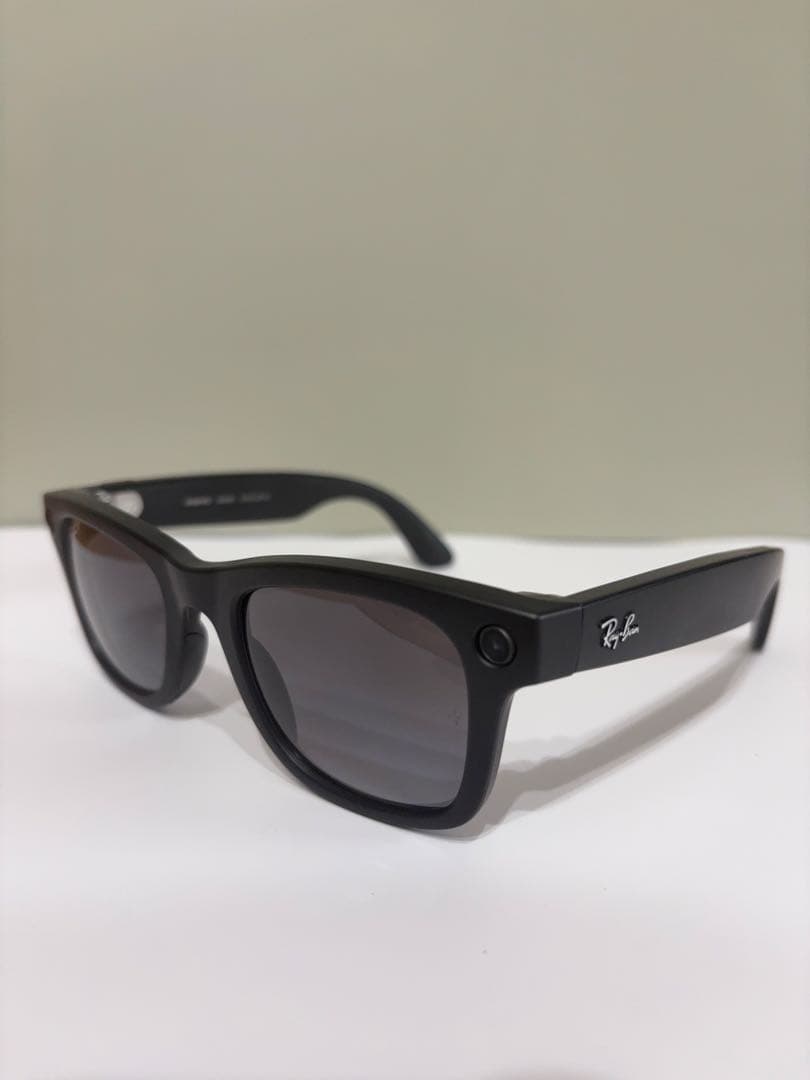 小物 Ray-Ban  Wayfarer RW4006