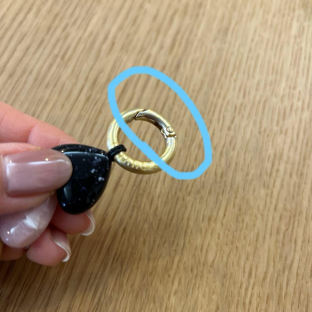 みー♡【美品】ルヴィニ Louvini Paris★ハンドストラップ