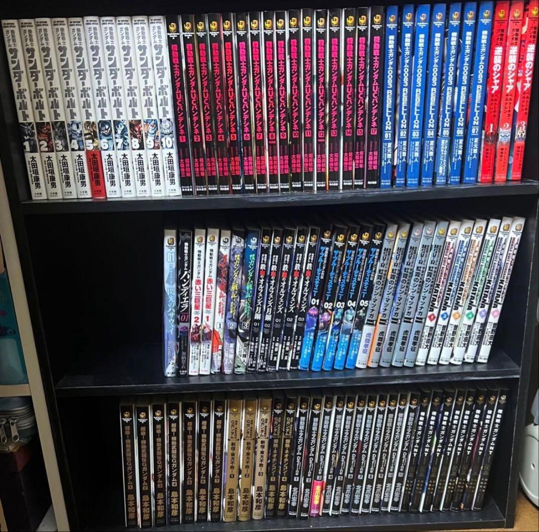機動戦士ガンダムシリーズ　漫画　95冊まとめ売り