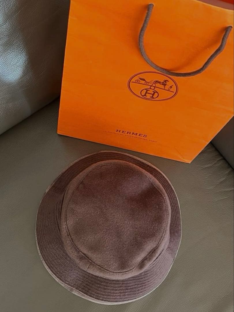 HERMES　エルメスバケットハット　カシミヤ 100 　ブラウン