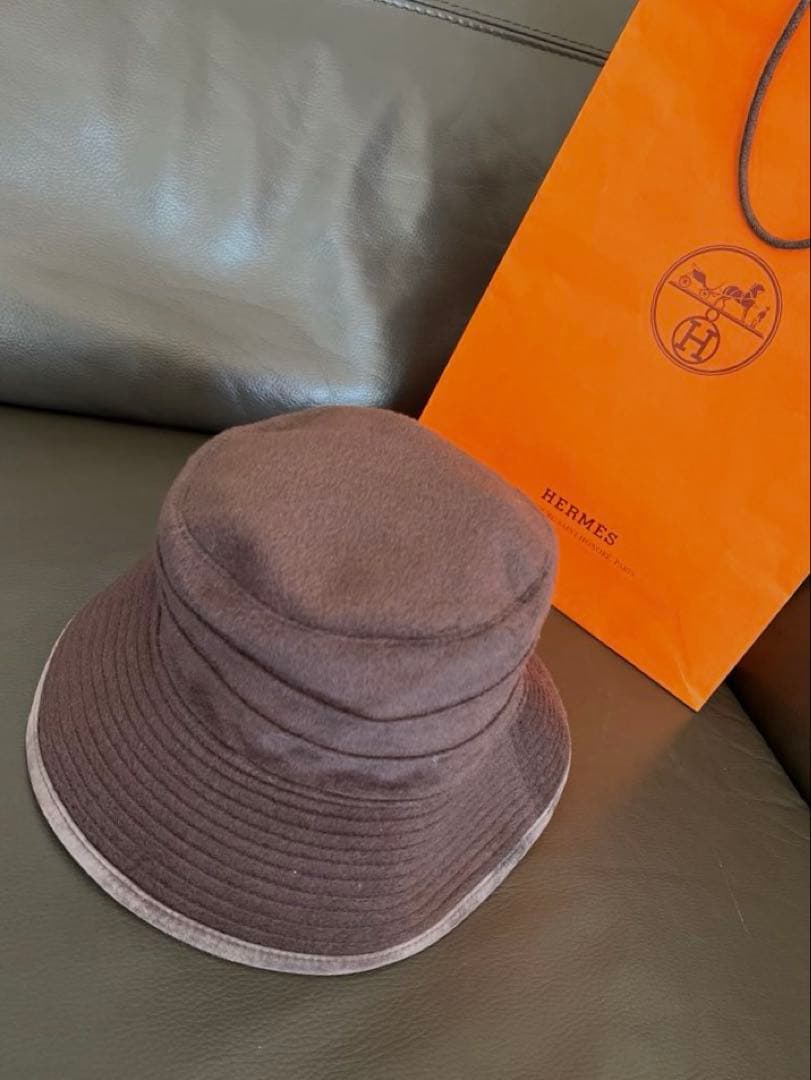 HERMES　エルメスバケットハット　カシミヤ 100 　ブラウン