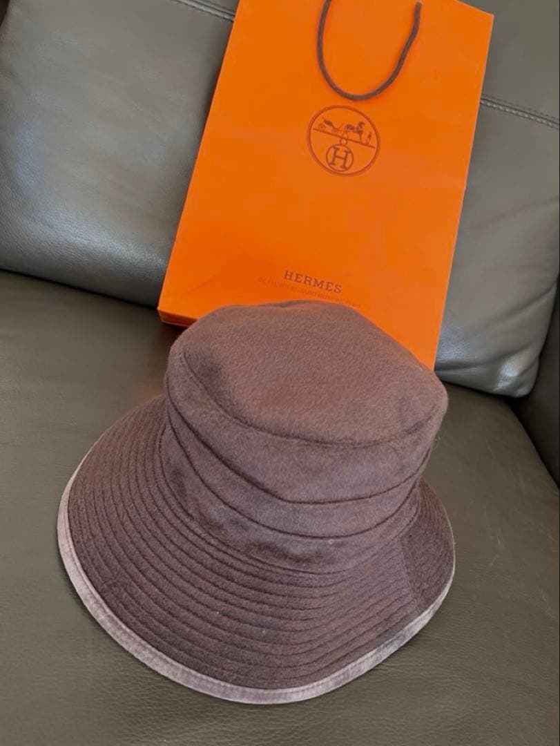 HERMES　エルメスバケットハット　カシミヤ 100 　ブラウン