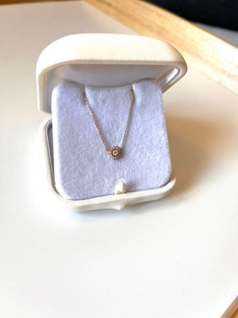 STAR JEWELRY SUNBURST K18YG/Pt950ダイヤモンド