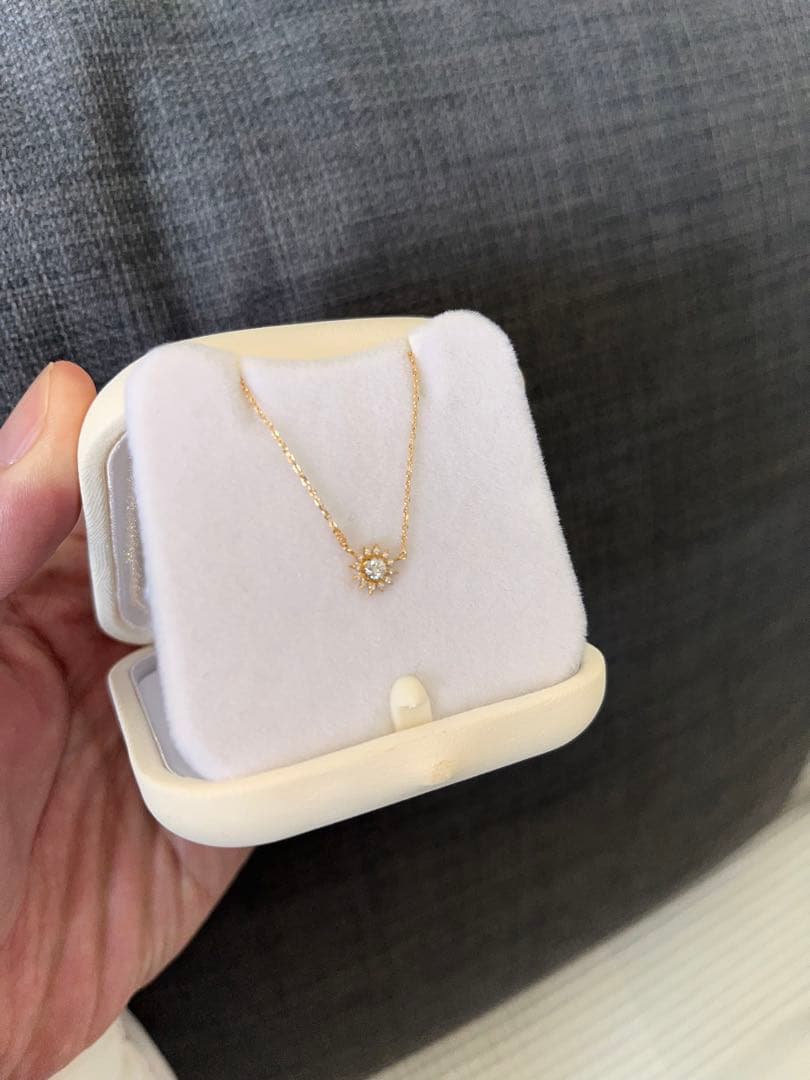 STAR JEWELRY SUNBURST K18YG/Pt950ダイヤモンド