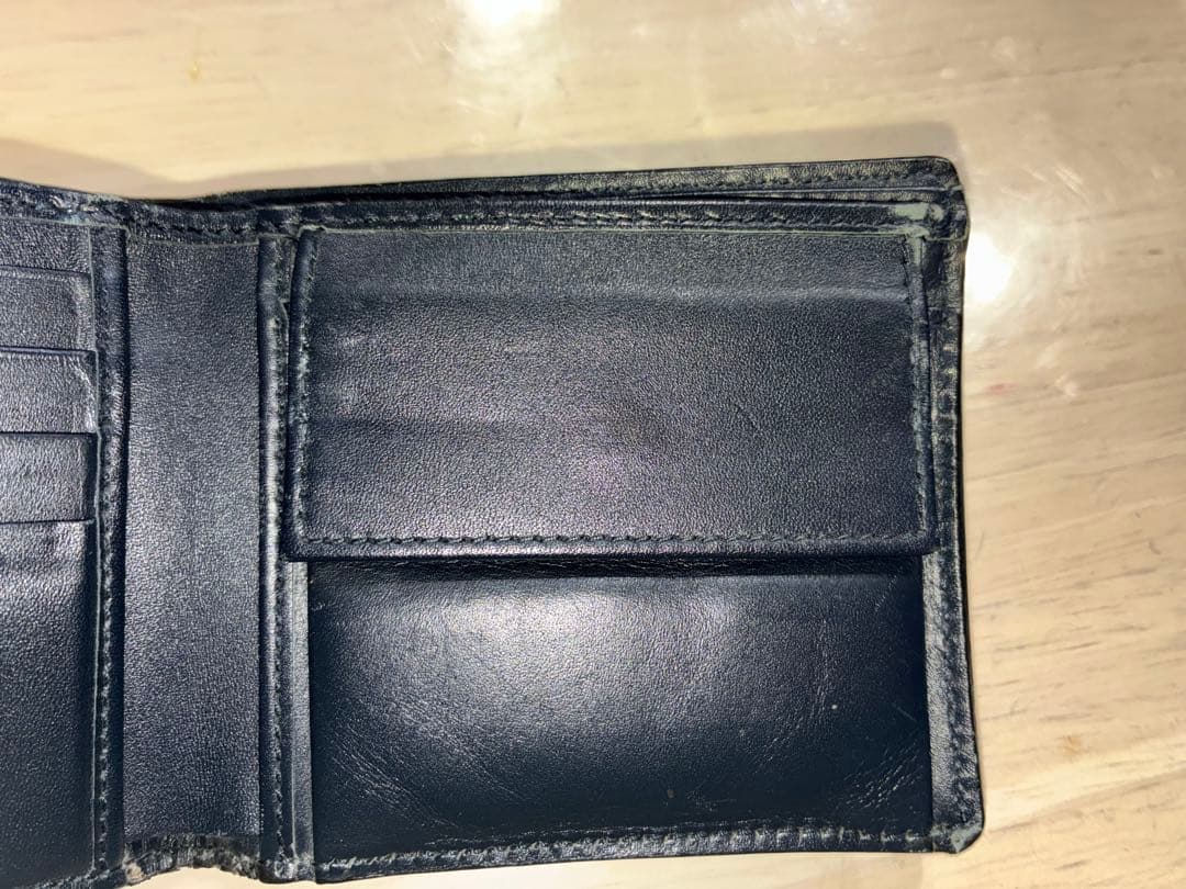 ★GUCCI ネイビー　二つ折り財布　グッチ