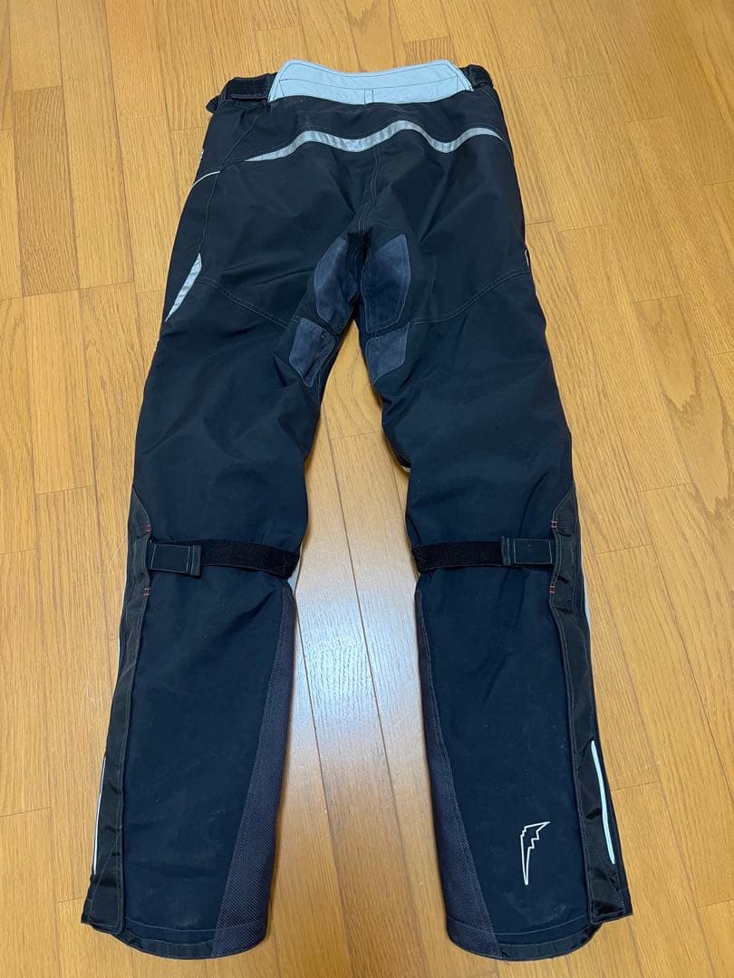 パパ。クシタニ　ゴアテックスパンツ