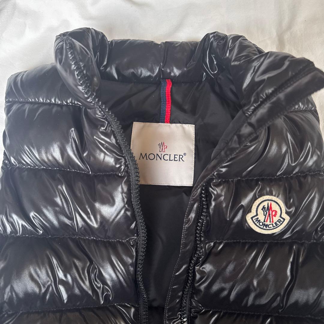 おしゃれキッズに♪モンクレール 130ダウンベスト☆ブラック