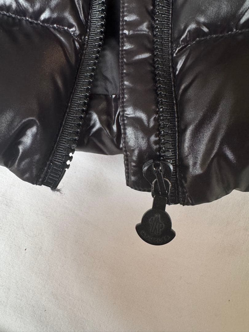 おしゃれキッズに♪モンクレール 130ダウンベスト☆ブラック